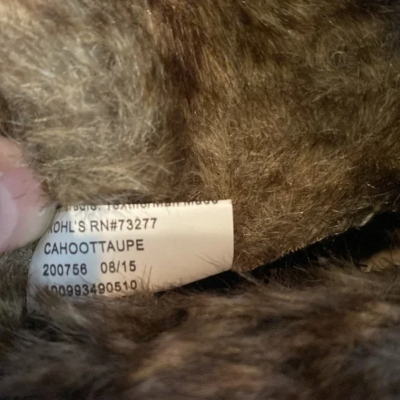 Candies cahoot Brown boots with Faux Fur Foldable Sides. Size 9.5. Rubber soles. - Picture 11 of 11